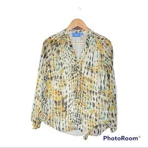 Simply Vera Beautiful Flowy Blouse Size Small